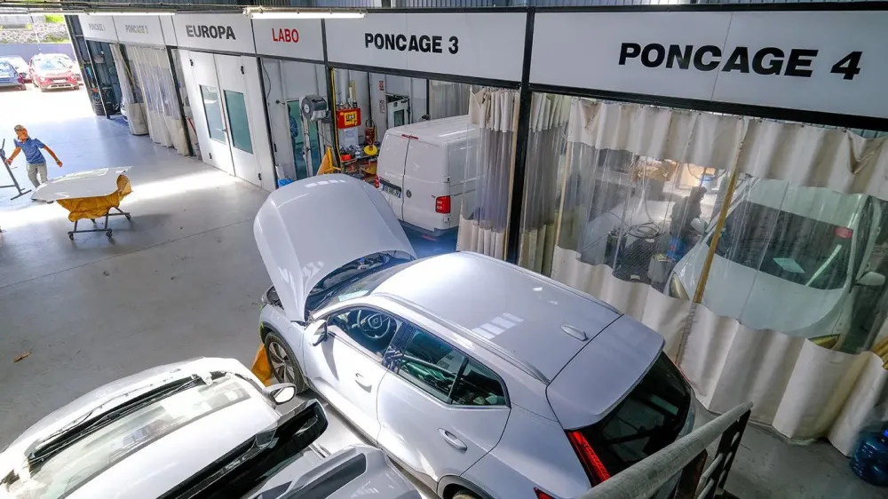 Garage automobile à Saint-Pierre